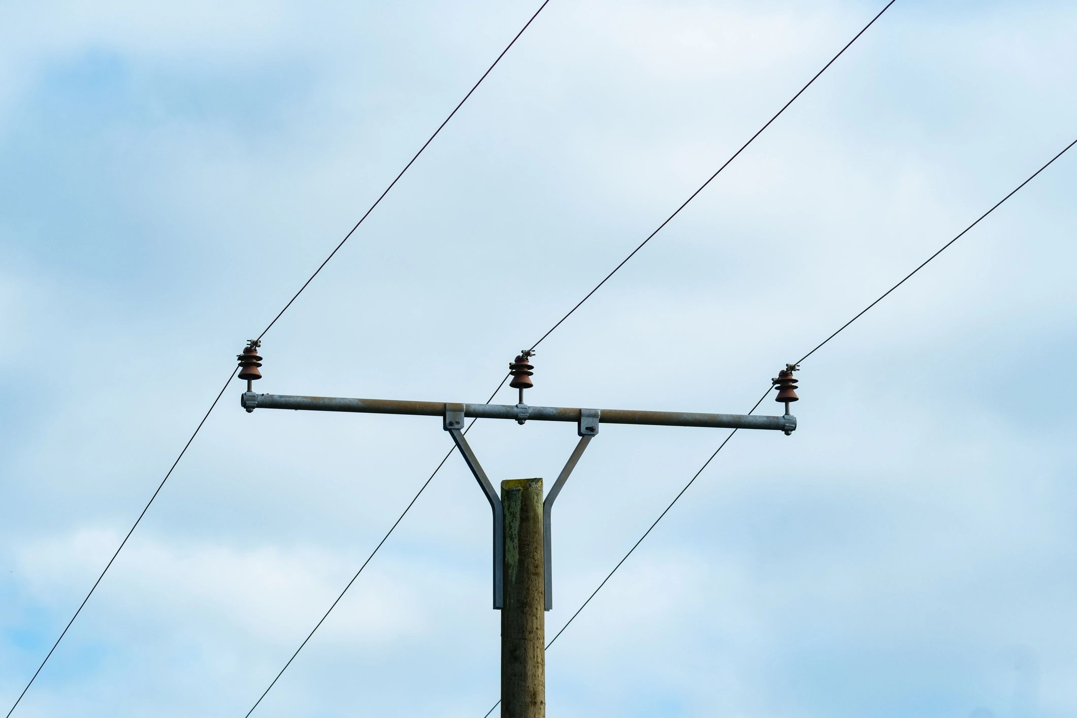 Utility transmission lines and pole for inspection documentation